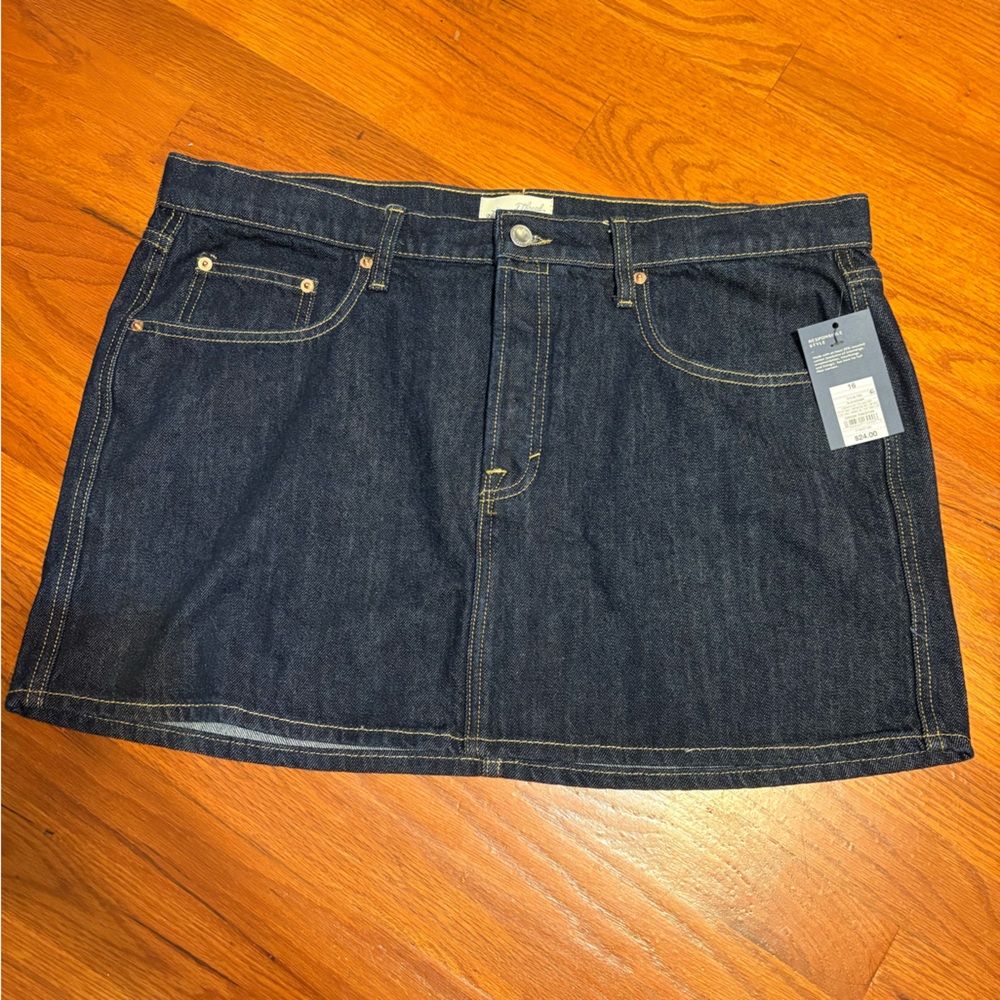 Women’s denim skirt size 16